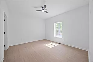 218 Fishermans Point Rd, Roxboro, NC 27574 - Photo 19