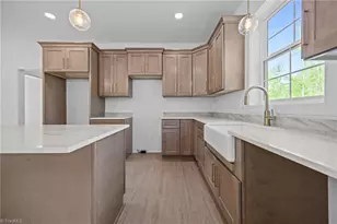 218 Fishermans Point Rd, Roxboro, NC 27574 - Photo 15