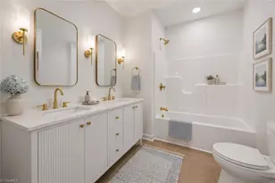 218 Fishermans Point Rd, Roxboro, NC 27574 - Photo 5