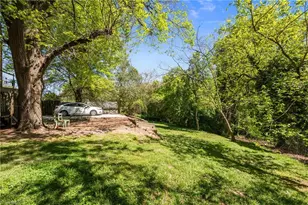 409 Scott Ave, Greensboro, NC 27403 - Photo 45