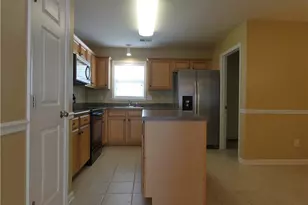 309 Locksley Ct, Thomasville, NC 27360 - Photo 7