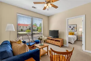 411 W Washington St, Greensboro, NC 27401 - Photo 27