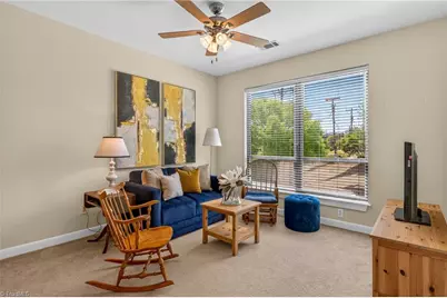 411 W Washington Street #106, Greensboro, NC 27401 - Photo 11