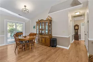 3922 Landover Dr, High Point, NC 27265 - Photo 11
