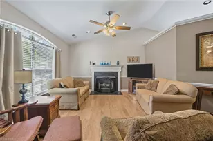 3922 Landover Dr, High Point, NC 27265 - Photo 9