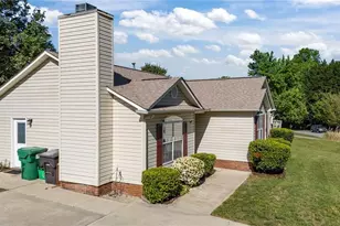 3922 Landover Dr, High Point, NC 27265 - Photo 3