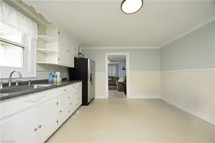 3046 Cherokee Dr, Elon, NC 27244 - Photo 11