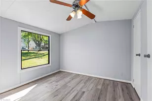 189 Sunset Dr, Thomasville, NC 27360 - Photo 17