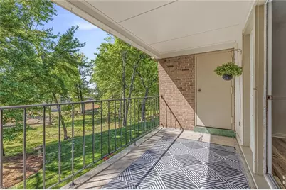 6 Fountain View Circle #H, Greensboro, NC 27405 - Photo 7