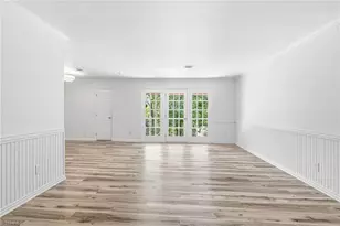 6 Fountain View Cir, Greensboro, NC 27405 - Photo 5