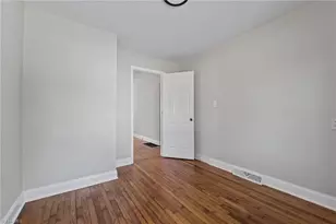204 W Brower Ave, Liberty, NC 27298 - Photo 15