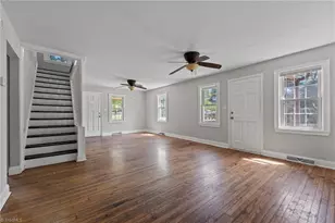 204 W Brower Ave, Liberty, NC 27298 - Photo 7