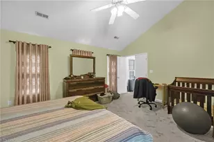 9 Compton Ct, Greensboro, NC 27407 - Photo 13