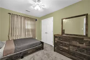 9 Compton Ct, Greensboro, NC 27407 - Photo 19