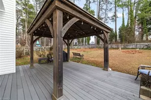 9 Compton Ct, Greensboro, NC 27407 - Photo 21