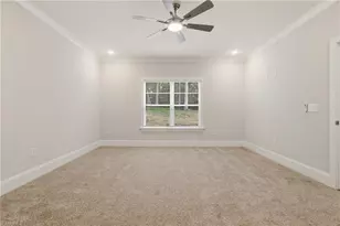 201 Indian Wells Cir, Lexington, NC 27295 - Photo 17