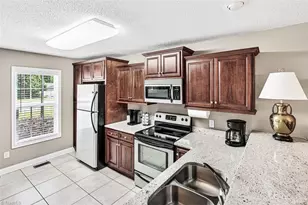 725 S Main St, Asheboro, NC 27203 - Photo 7