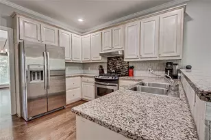 6103 Trotter Ridge Rd, Summerfield, NC 27358 - Photo 11