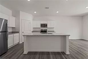 978 Riverbank Dr, Kernersville, NC 27284 - Photo 5