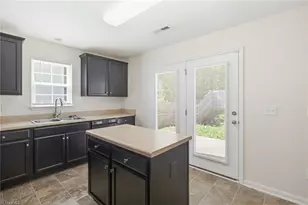 2806 Glenn Abbey Ln, Browns Summit, NC 27214 - Photo 17