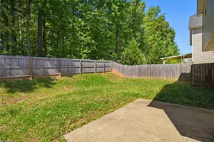 2806 Glenn Abbey Ln, Browns Summit, NC 27214 - Photo 27