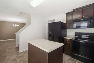 2806 Glenn Abbey Ln, Browns Summit, NC 27214 - Photo 15