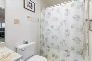 610 Larry Ave, Graham, NC 27253 - Photo 17
