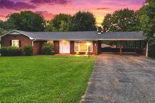 115 Adams Ridge Rd, State Road, NC 28676 - Photo 1