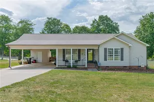 171 Millstone Dr, Lexington, NC 27295 - Photo 1