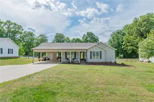 171 Millstone Dr, Lexington, NC 27295 - Photo 3