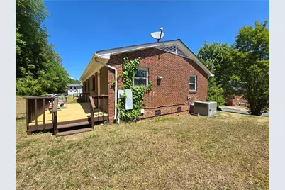 1416 Clark Avenue, Winston-Salem, NC 27105 - Photo 19