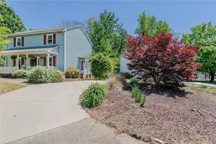 816 Cornwallis Dr, Burlington, NC 27215 - Photo 3