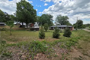 145 Black Oak Ridge Rd, Taylorsville, NC 28681 - Photo 5