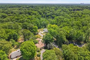4200 Driftwood Rd, Greensboro, NC 27455 - Photo 43