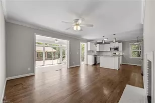 4200 Driftwood Rd, Greensboro, NC 27455 - Photo 15