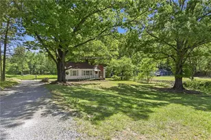 4966 Red Pne Ln, Pfafftown, NC 27040 - Photo 5