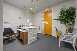 4929 W Market St, Greensboro, NC 27407 - Photo 17