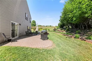 1637 Haddington Point Dr, Kernersville, NC 27284 - Photo 31