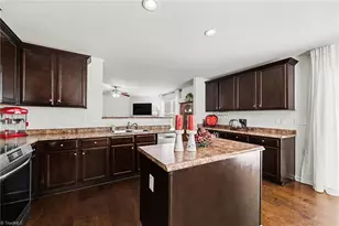 1637 Haddington Point Dr, Kernersville, NC 27284 - Photo 13