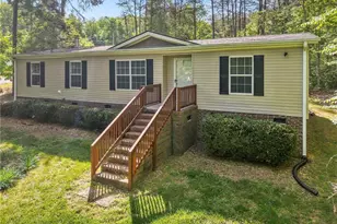 1713 Crissy Ln, Graham, NC 27253 - Photo 5