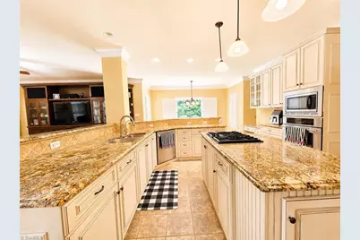113 Finborough Court, Kernersville, NC 27284 - Photo 11