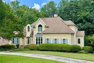 113 Finborough Ct, Kernersville, NC 27284 - Photo 3