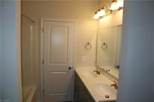 2915 Bainbridge Dr, Winston-Salem, NC 27105 - Photo 11
