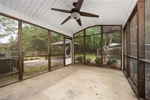 304 Cypress Dr, Reidsville, NC 27320 - Photo 31