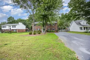 304 Cypress Dr, Reidsville, NC 27320 - Photo 3