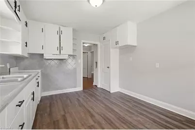 1005 W Florida Street, Greensboro, NC 27403 - Photo 11