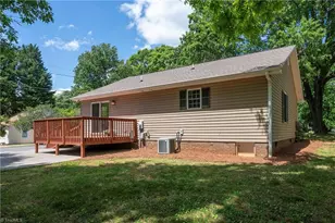 3812 Fritz St, Winston-Salem, NC 27104 - Photo 31