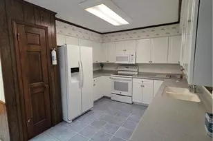 101 Ridgewood Dr, North Wilkesboro, NC 28659 - Photo 17