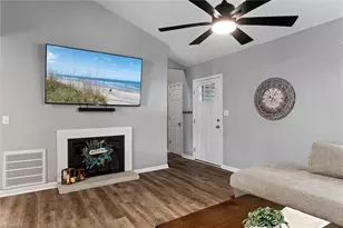 646 Country Club Dr, State Road, NC 28676 - Photo 5