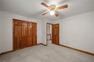949 Aquaview Dr, Kernersville, NC 27284 - Photo 37